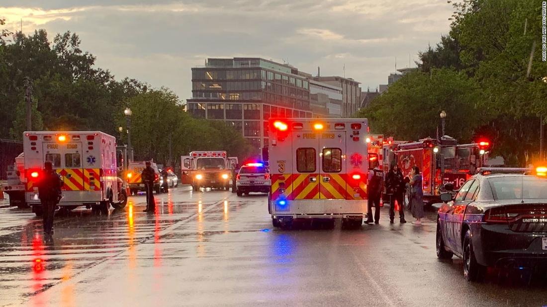 2 dead, 2 injured by lightning strike near White House | Right Wire Report